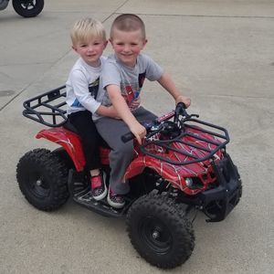 Meet your Posher, Denise